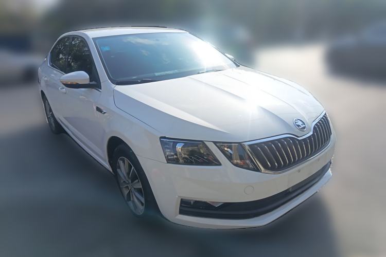 Used Skoda Octavia 2019 1.5L Automatic SmartDrive Comfort Edition China V Standard Front Right 45 Deg