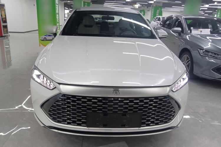 Used BYD Qin PLUS 2023 Champion Edition DM-i 55KM Leading Model Front