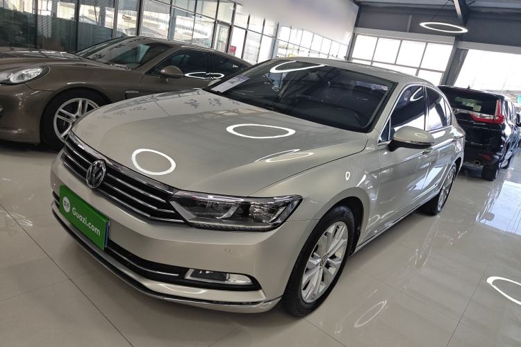 Used Volkswagen Magotan 2019 330TSI DSG Luxury Model China V Standard