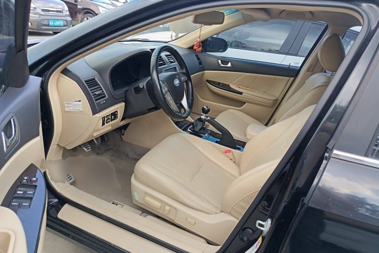 Used BYD G6 2013 1.5TI Manual Luxury Model