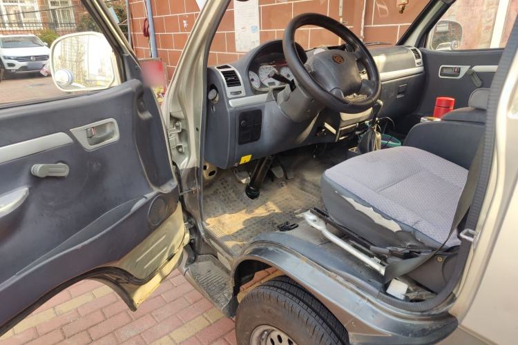 Used Golden Dragon Hiace 