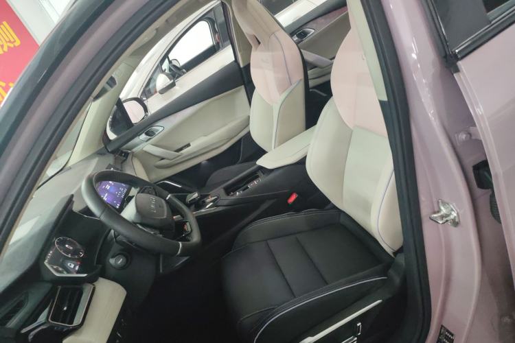 Used Lynk & Co 06 2021 1.5T Shero Pink Special Edition
