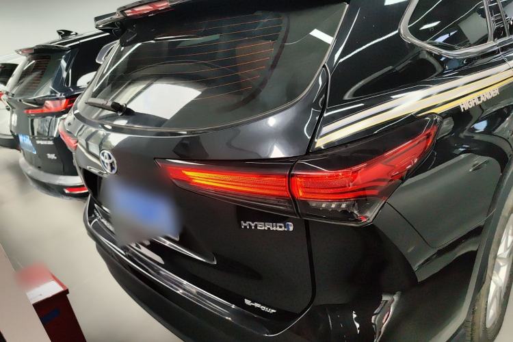 Used Toyota Highlander 2023 2.5L Smart Electric Hybrid Dual-Engine 4x4 Elite Edition 7 Seats
