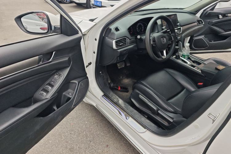 Used Honda Accord 2018 230TURBO Comfort Version National V