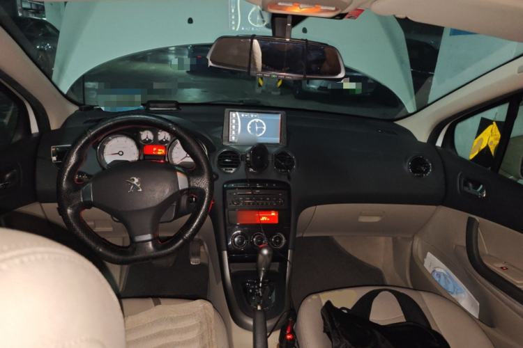 Used Peugeot 408 2013 2.0L Automatic Comfort Edition

