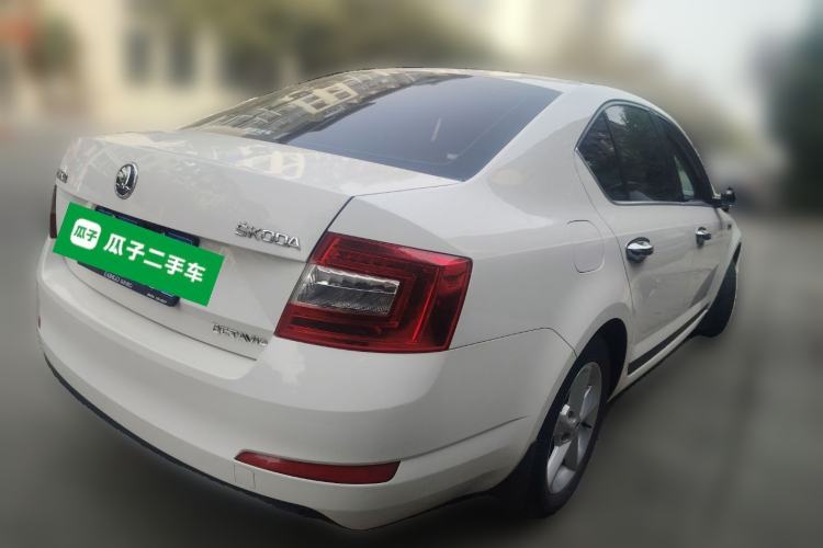Used Skoda Octavia 2015 1.6L Automatic Yijie Edition
