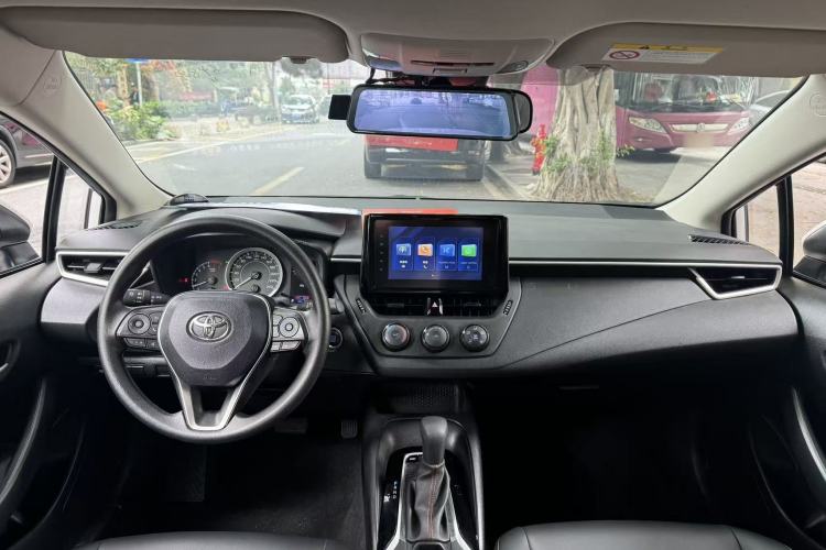 Used Toyota Corolla 2022 1.2T S-CVT Pioneer PLUS Edition Center Console