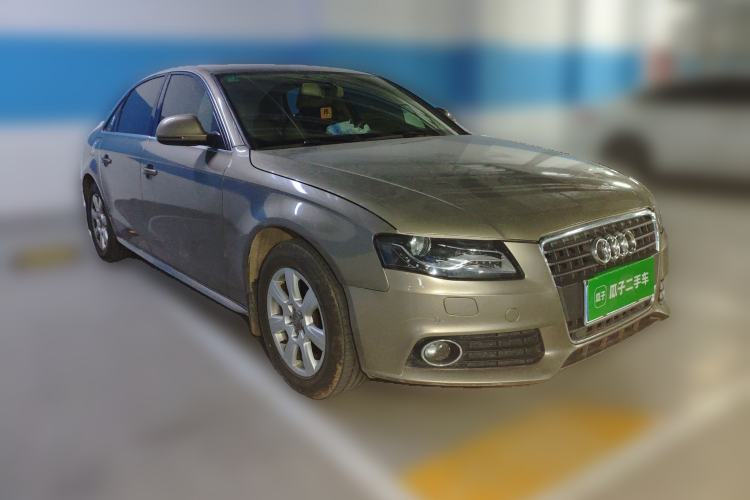 Used Audi A4L 2012 2.0 TFSI automatic standard version