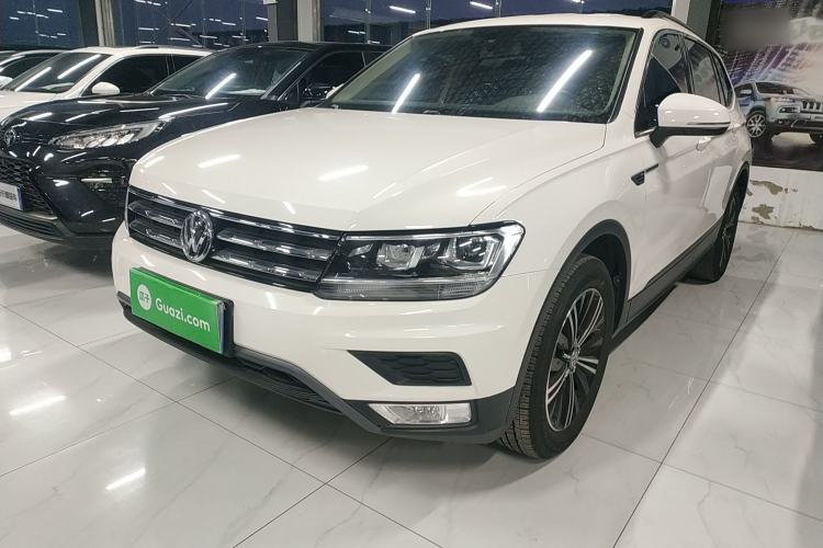 Used Volkswagen Tiguan L 2020 330TSI Automatic Two-Wheel Drive Luxury Edition China VI Standard