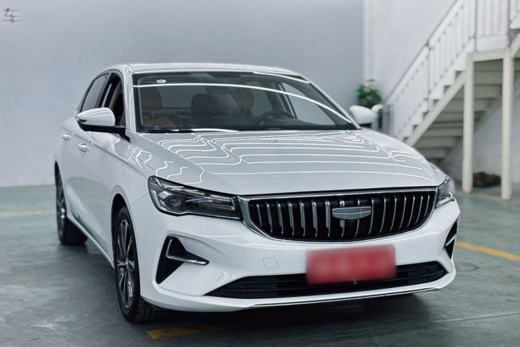 Used Geely Auto Emgrand 2025 4th Generation 1.5L CVT Flagship Version
