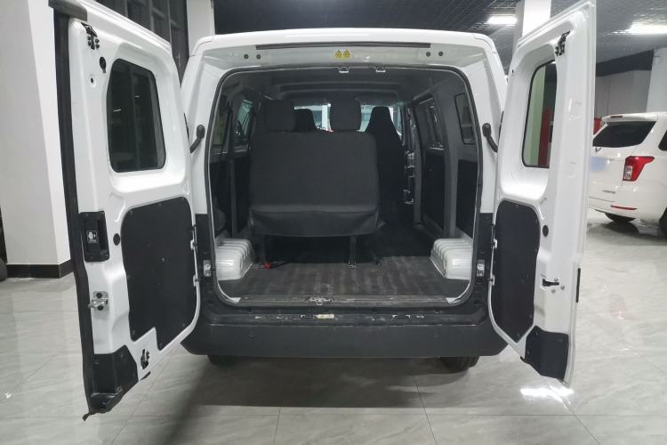 Used Karry Jiangtun E5 2024 268 km Range Open-Window 6-Seater Version
