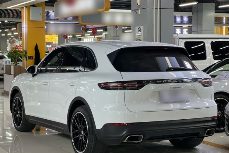 Used Porsche Cayenne 2019 Cayenne 3.0T Exterior 3