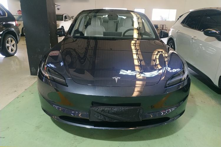 Used Tesla Model 3 2023 Rear-Wheel-Drive Version