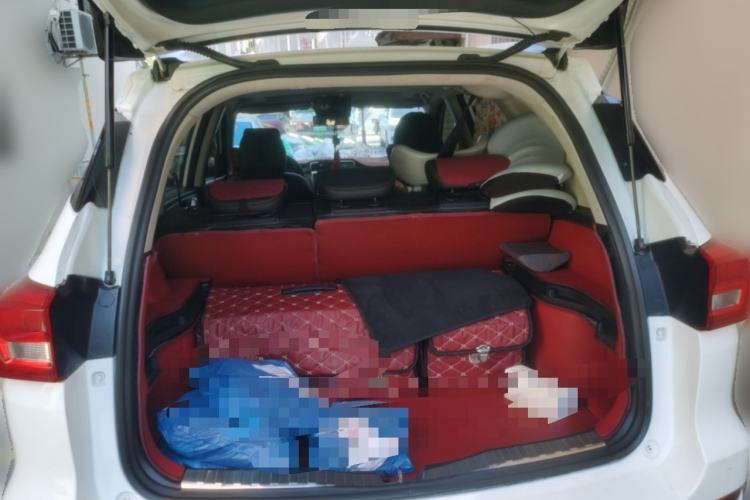 Used Haval M6 2019 1.5T Manual Two-Wheel Drive Elite Version China V Standard Trunk