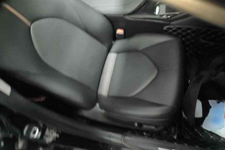 Used Toyota Camry 2023 2.5G Luxury Edition Right Front Seat