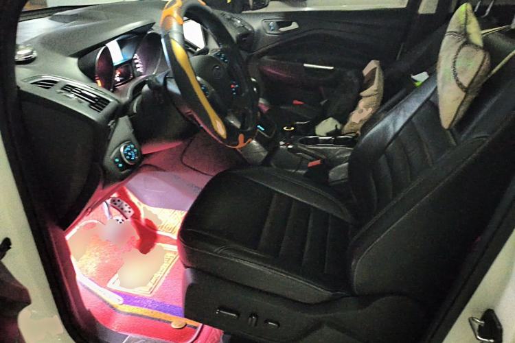 Used Ford Kuga 2015 1.5L GTDi Four-Wheel-Drive Elite Model
