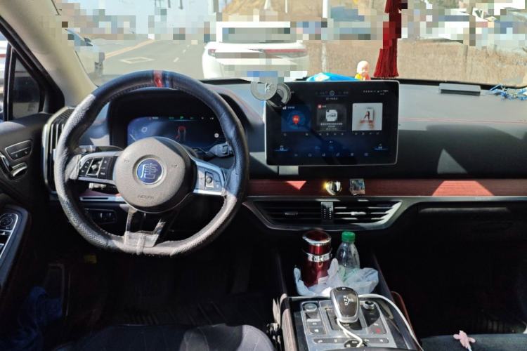 Used BYD Tang New Energy 2018 DM 2.0T All-Wheel Drive Smart Connectivity Luxury Model 7 Seats China V Emission Standard