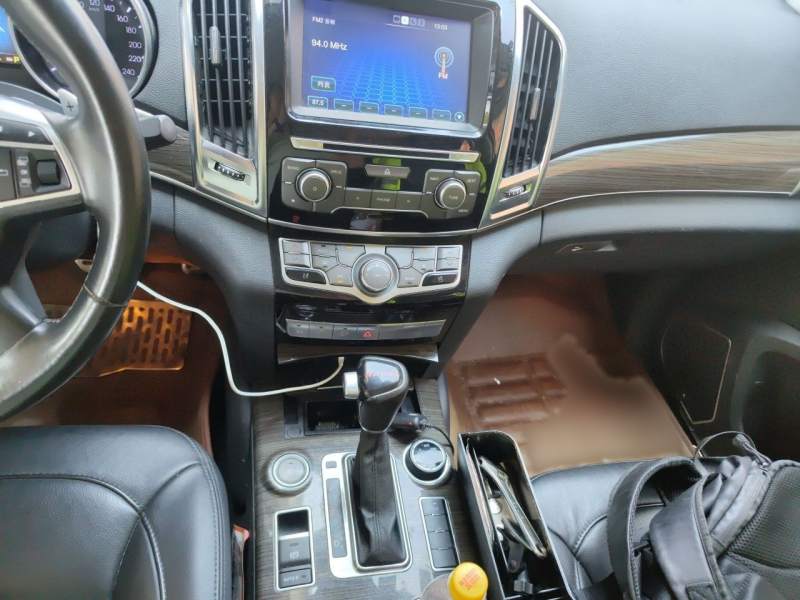 Used Haval H9 2015 2.0T Four-Wheel Drive Luxury 7-Seater — 5