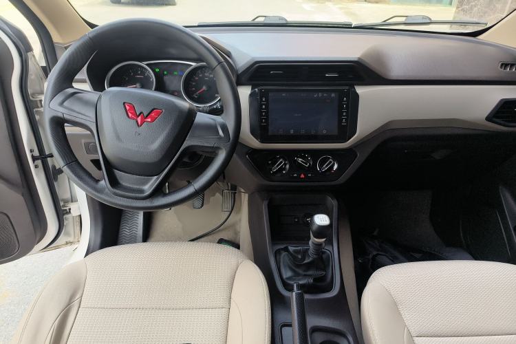 Used Wuling Hongguang 2021 1.5L Revised S Standard Version with Electric Power Steering LAR