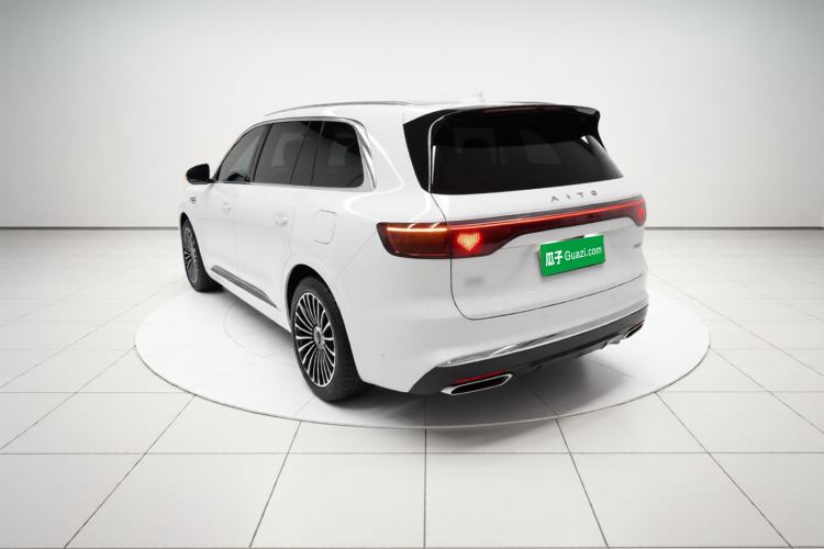 Used Hima AITO M8 2025 Extended-Range Ultra Version 53.4 kWh 5-Seater Edition Exterior 2