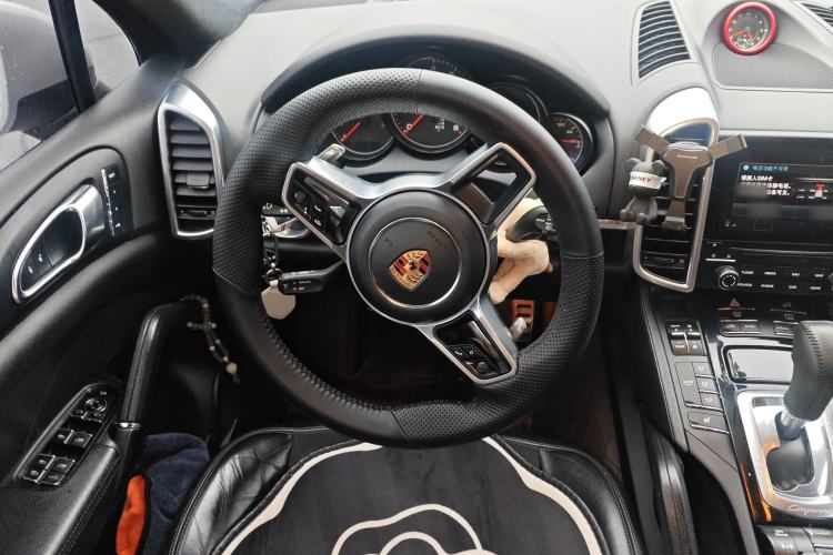 Used Porsche Cayenne 2016 Cayenne Platinum Edition 3.0T
