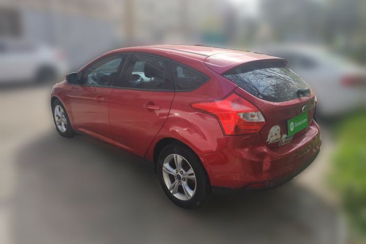Used Ford Focus 2012 Hatchback 1.6L Manual Fashion Edition
