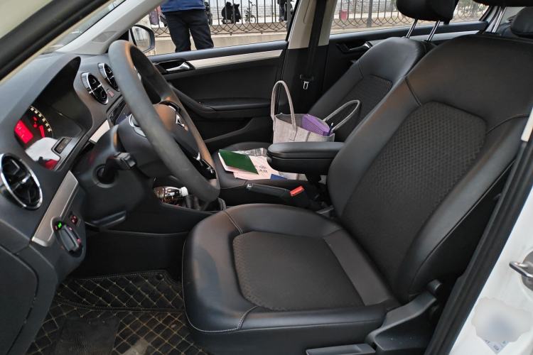 Used Jetta VA3 2021 1.5L Manual Enjoyment Edition Left Front Seat