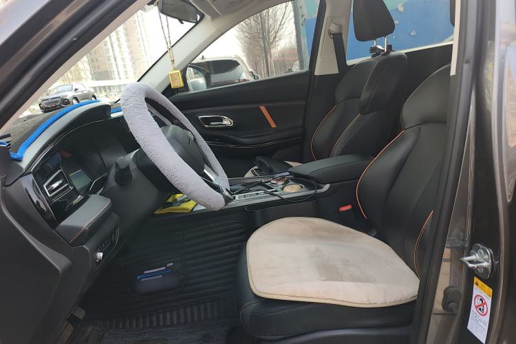 Used CHANGAN OSHAN X7 PLUS 2022 1.5T Blue Whale Edition Automatic Prestige Version