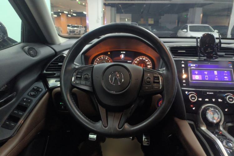 Used Acura CDX 2016 1.5T Two-Wheel Drive Deluxe Edition
