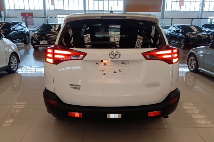 Used Toyota RAV4 2013 2.0L CVT Two-Wheel Drive Urban Edition Rear