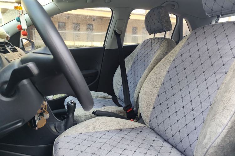 Used Volkswagen Polo 2016 1.4L Manual Fashion Model