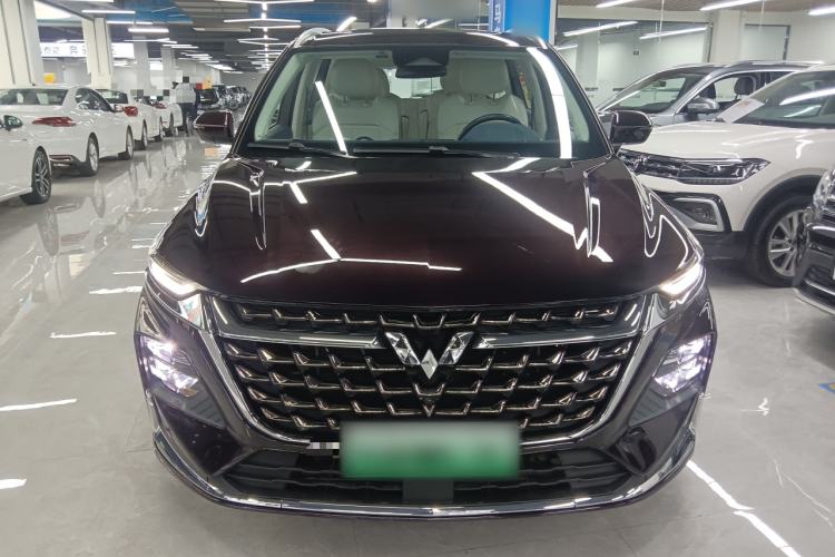 Used Wuling Victory 2023 2.0L DHT Luxury Edition
