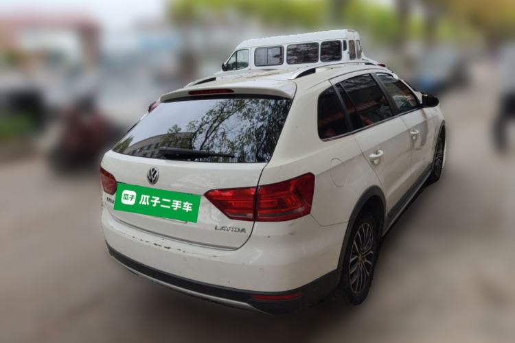 Used Volkswagen Cross Lavida 2014 1.4TSI DSG Rear Right 45 Deg