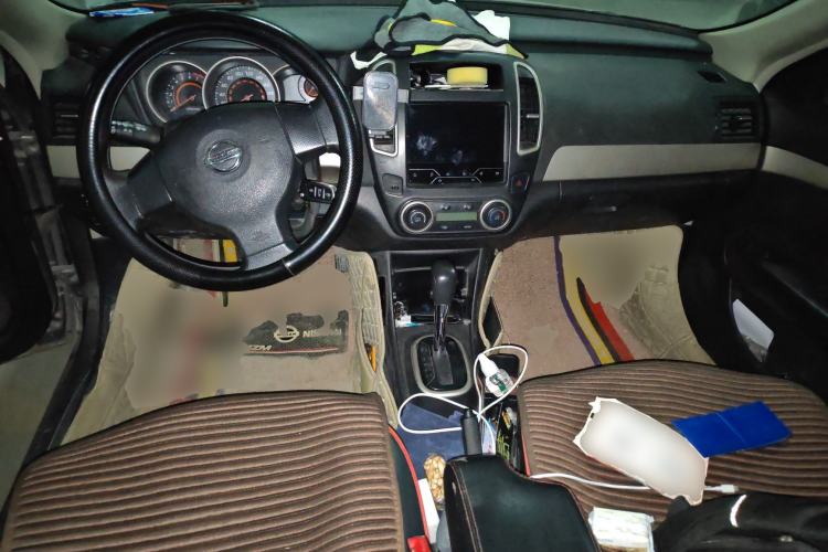 Used Nissan Sylphy 2019 Classic 1.6XE+ CVT SmartConnect Leading Edition Center Console