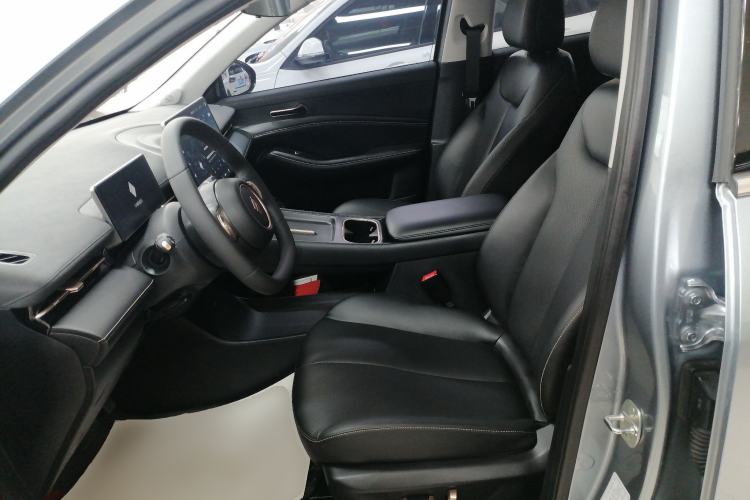 Used Baojun Yunhai 2024 500km Pure Electric Version Left Front Seat