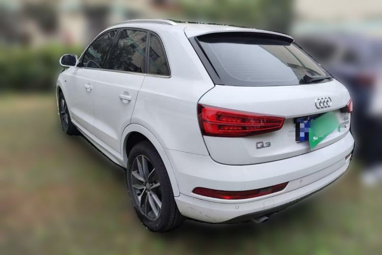 Used Audi Q3 2015 35 TFSI Comfort Model Rear Left 45 Deg