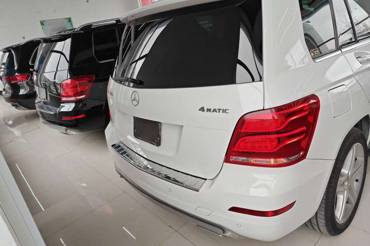 Used Mercedes-Benz GLK-Class 2015 GLK 300 4MATIC Luxury Ultimate Edition
