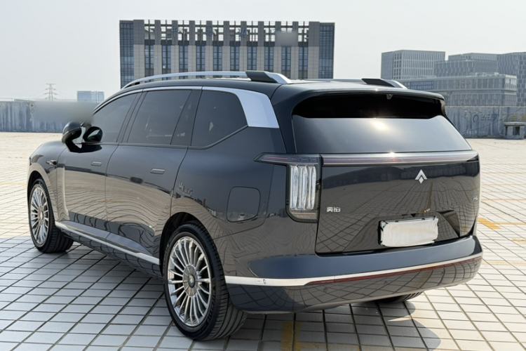 Used Hyptec HL 2025 700 Ultra Six-Seater All-Wheel-Drive LiDAR Version