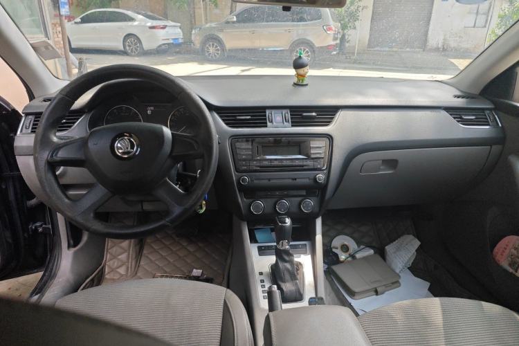 Used Skoda Octavia 2015 1.6L Automatic Yijie Edition