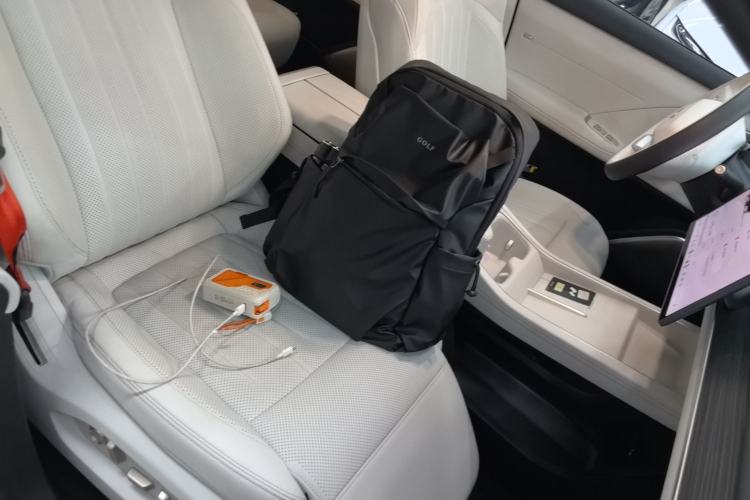 Used ONVO L60 2024 60 kWh Rear-Drive Version
