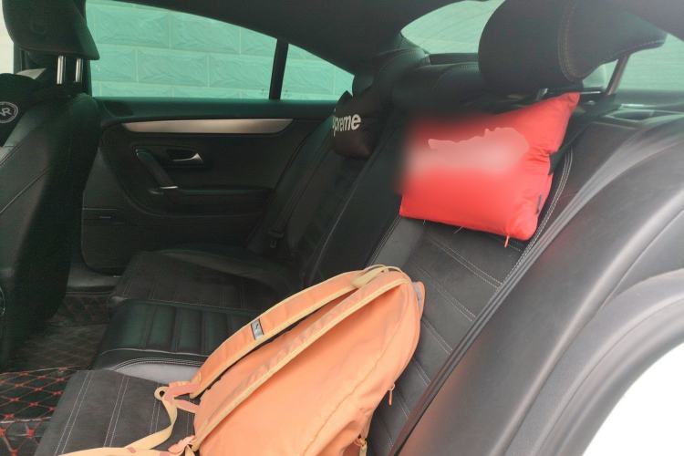 Used Volkswagen FAW-Volkswagen CC 2016 1.8TSI Luxury Model Left Rear Seat