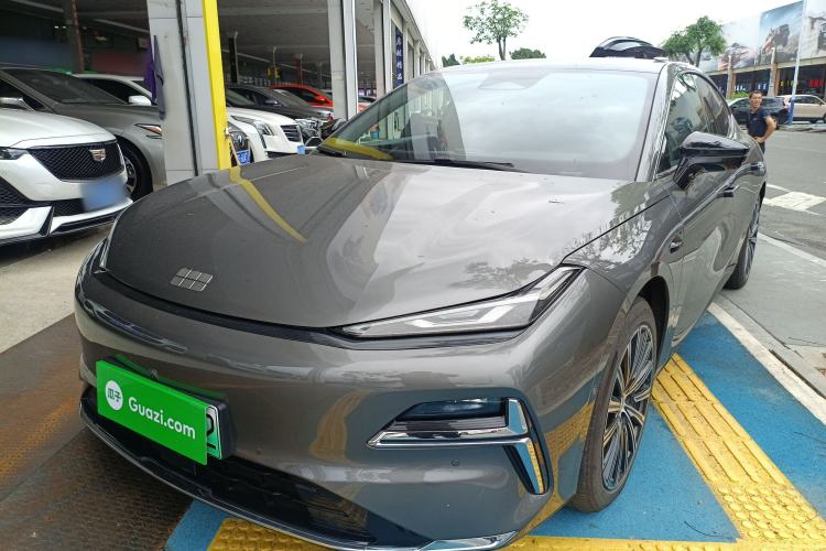 Used Geely Galaxy 8 2025 130km EM-i Flagship Edition