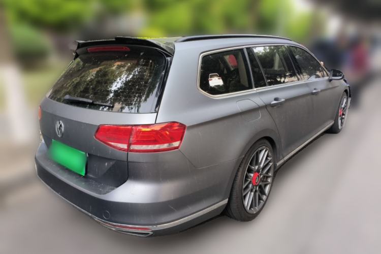 Used Volkswagen Variant 2017 380TSI Two-Wheel Drive Comfort Edition
