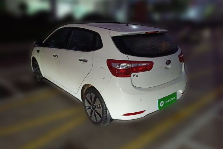 Used Kia K2 2012 Hatchback 1.6L AT Premium Commemorative Edition
