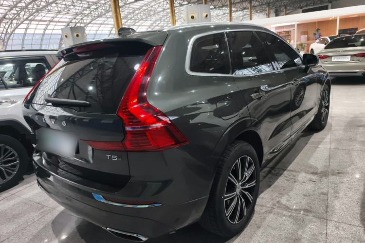 Used Volvo XC60 2021 T5 4x4 Smart Luxury Edition
