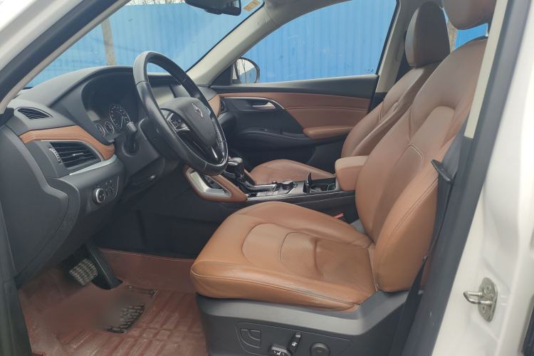 Used BORGWARD BX7 2016 28T Four-wheel Drive Luxury Edition 5 Seats
