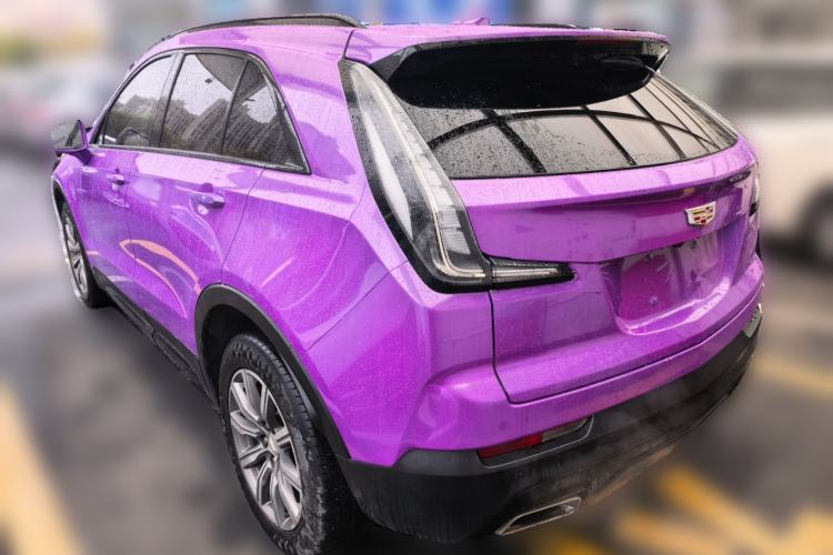 Used Cadillac XT4 2018 28T 4x4 Leading Sport Model Rear Left 45 Deg