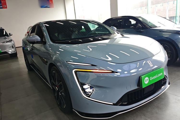 Used Avatr 12 2024 650 Three-Laser Four-Wheel Drive Performance Edition
