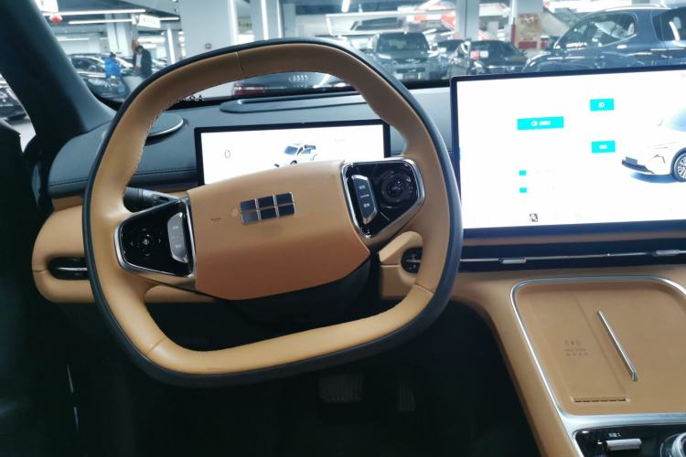 Used Geely Galaxy Xingjian 7 EM-i 2025 120km Flagship Edition Steering Wheel
