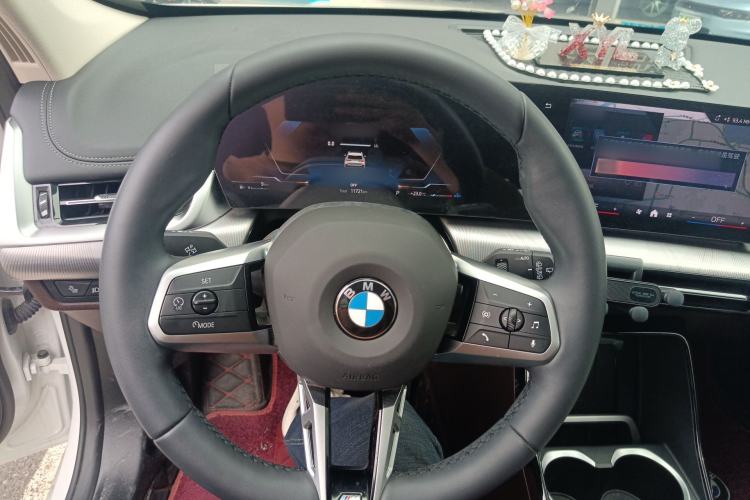 Used BMW X1 2024 sDrive25Li M Sport Package Steering Wheel